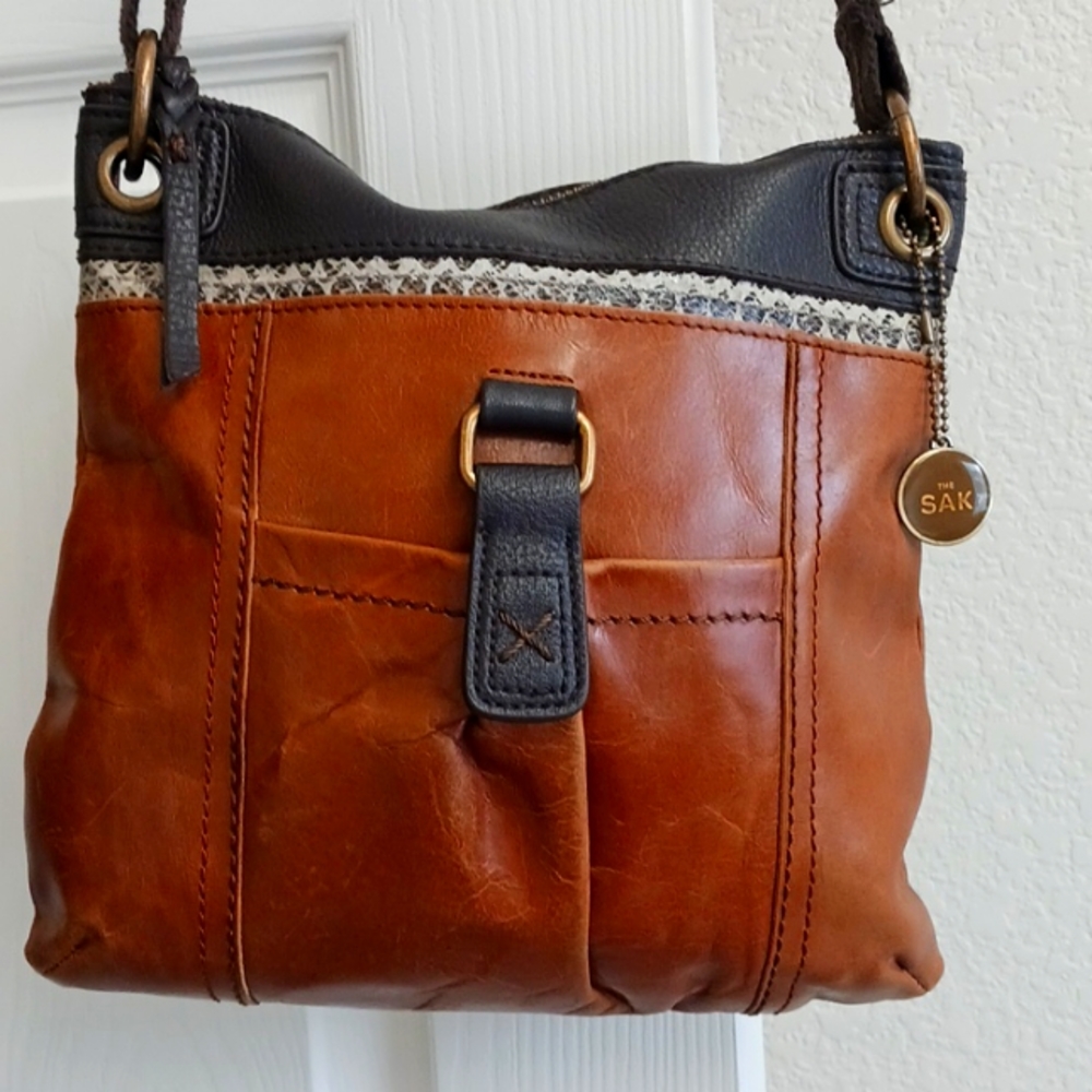 Vintage Leather Kendra Crossbody by The Sak